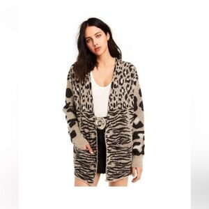 WILDFOX Leopard Animal print wool alpaca Cardigan Avani oversized Sweater Sz Xl